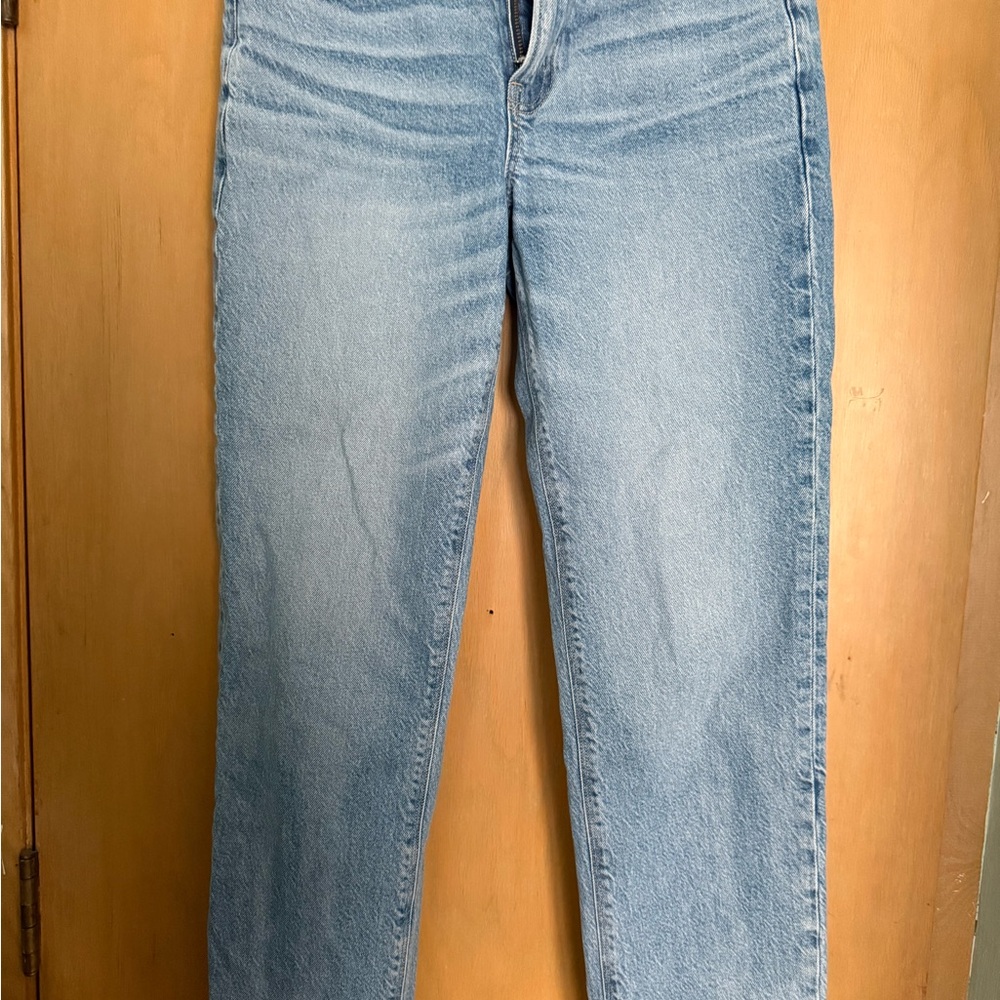 American Eagle Outfitters Light Blue Straight Leg Jeans